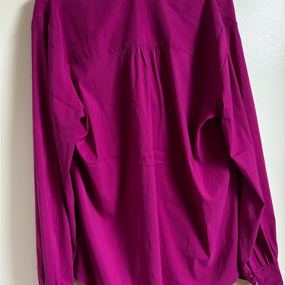 Elegant Women's Pink Blouse - Picture 4 of 5